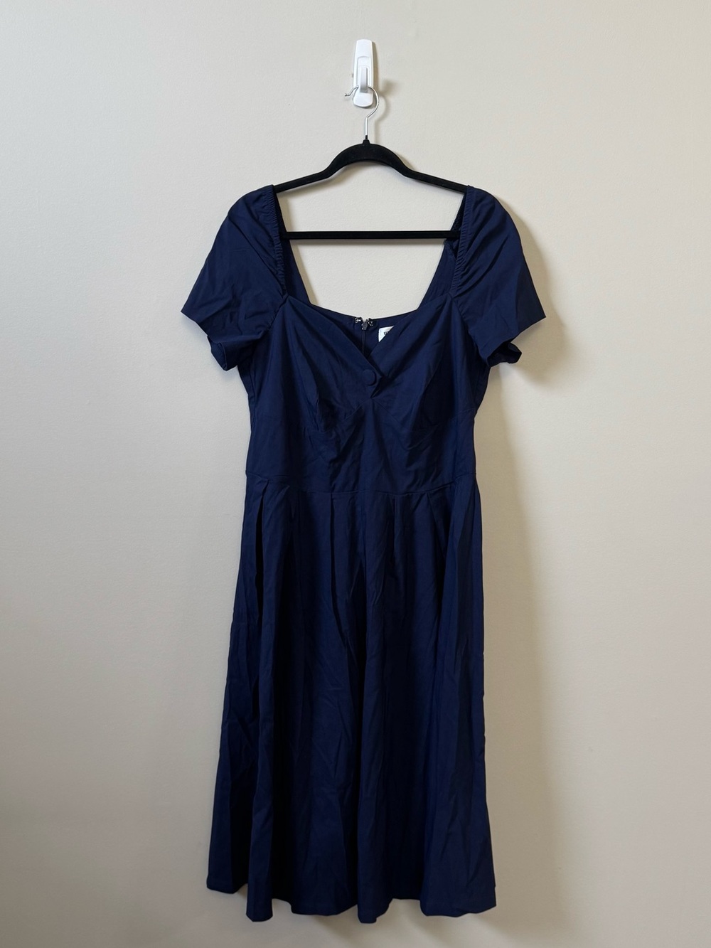 Unique Vintage (NWT) Navy blue sweetheart rockabilly pinup midge swing dress